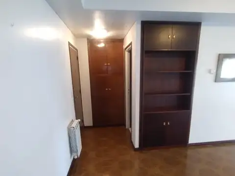 Departamento en Alquiler en Alem, $ 950.000