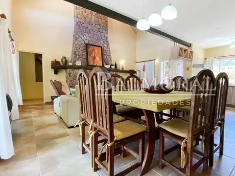 Casa 3 ambientes con 4 baños