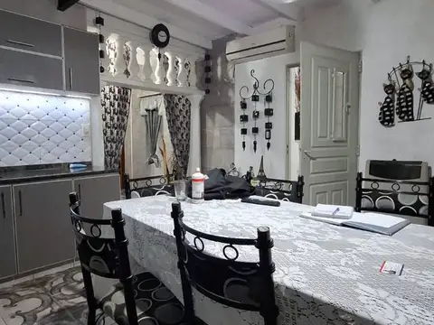 Depto Tipo Casa en Venta de 4 ambientes