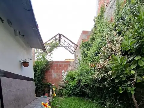 VENTA PH 4 AMB - LOMAS DEL MIRADOR - APTO  CREDITO