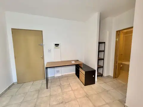 Departamento en Alquiler en Boca, $ 650.000