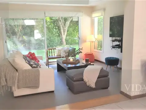 Casa en Venta de 4 dormitorios