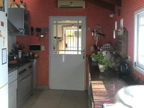 Casa en Venta en Bernal, USD 190.000