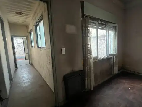 Depto Tipo Casa 2 ambientes con 1 baño