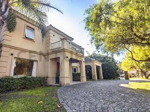 Casa en Venta de 4 dormitorios
