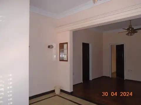 Departamento en Alquiler de 4 ambientes