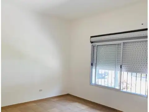 Casa en Venta en Moreno, USD 110.000