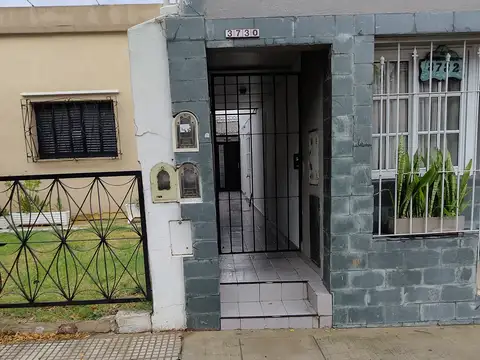LINDO PH 2 AMB. PLANTA BAJA SIN PATIO