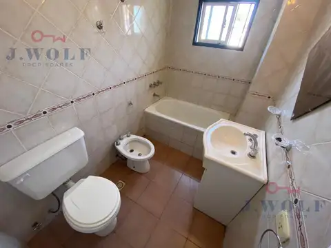 Departamento en Alquiler con 1 cocheras