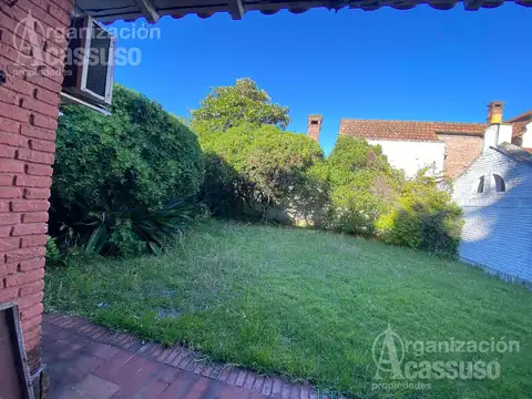 Oficina en Venta con 5 cocheras