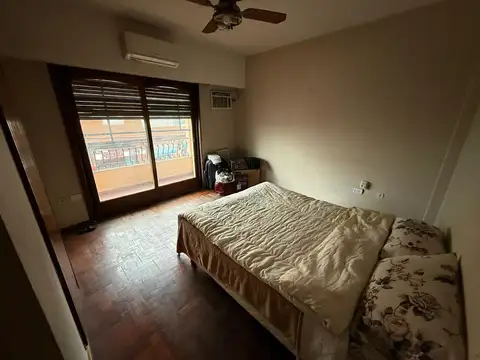 Av Claudio Rosales 1500