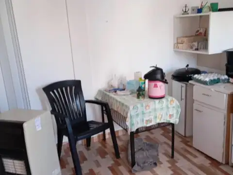 Casa de 4 ambientes + Depto. En Matera, Merlo