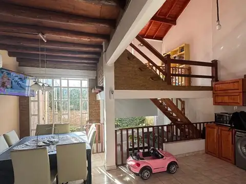 Casa  en Alquiler en De Vicenzo Grande, Del Viso, Pilar