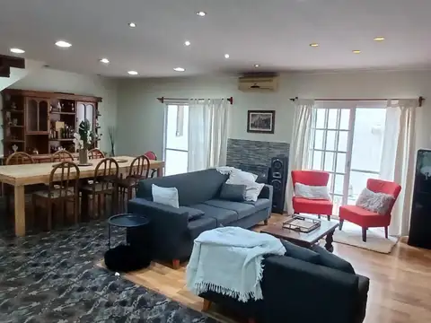 Casa en Venta en Villa Adelina, USD 310.000