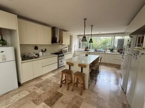 Casa en Venta de 5 dormitorios