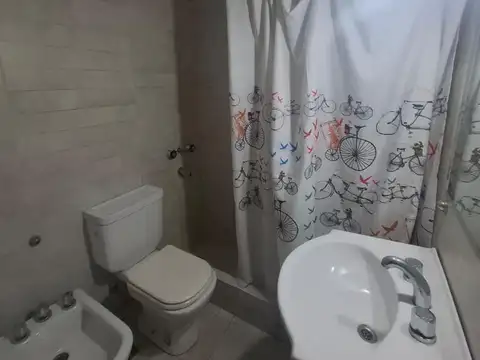 Departamento 5 ambientes con 2 baños