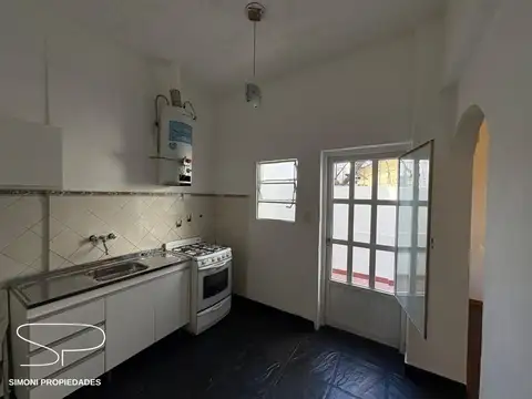 Depto Tipo Casa en Alquiler de 2 ambientes