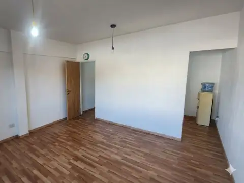 OFICINA EN VENTA MONTE GRANDE