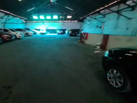 EN VENTA COCHERA EN FUNCIONAMIENTO EN CABA, ZONA VILLA DEL PARQUE - FICHA 8550