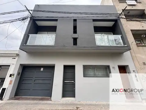 Casa en venta de 4 dormitorios c/ cochera en La Plata
