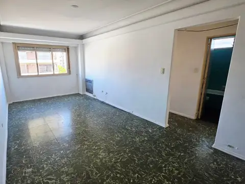 Av. Rivadavia 6743 - Dto. 3 Amb. APTO PROFESIONAL