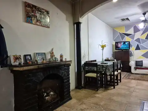 José León Suárez 2700
