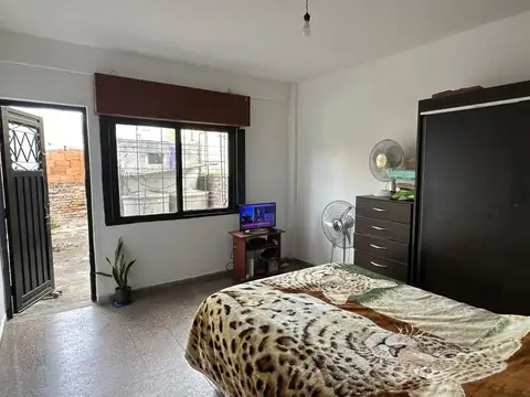 Depto Tipo Casa en Venta 40 años