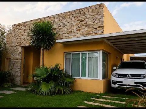 Venta casa  en La Angélica, 5  amb/pileta
