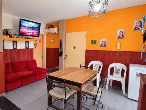 Depto Tipo Casa en Venta de 4 ambientes