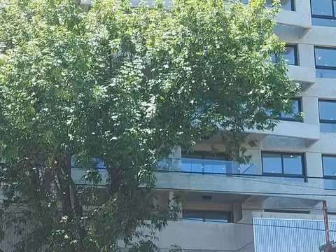 Av. Centenario al 1100