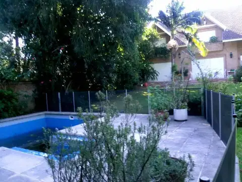 Casa en Venta en Martinez, USD 1.800.000