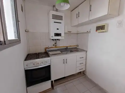 Depto Tipo Casa en Venta en República De La Sexta, USD 42.000