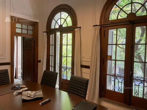 Oficina 3 ambientes con 1 baño