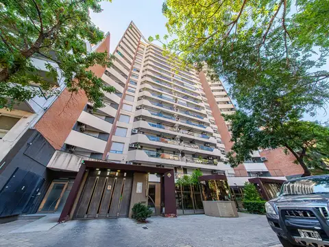 Semipiso 3 Dormitorios Con Comodin, Cochera y Baulera