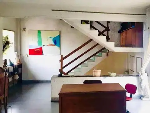 Local en Venta en Villa Luzuriaga, USD 298.000