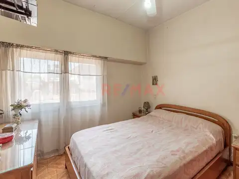 Depto Tipo Casa en Venta de 5 ambientes