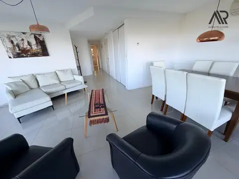 Departamento en Alquiler en Punta del Este, USD 3.000