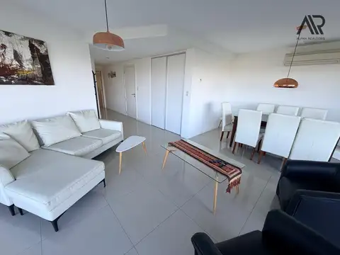 Departamento 4 ambientes con 4 baños
