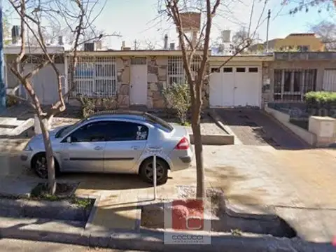 Casa en Godoy Cruz