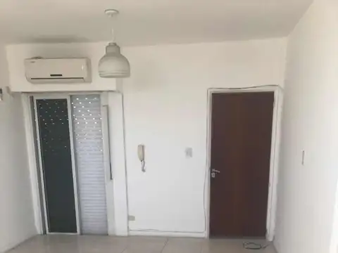 Av Manuel Belgrano e/ San Carlos y Esteban Echeverria