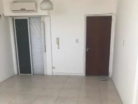 Av Manuel Belgrano e/ San Carlos y Esteban Echeverria