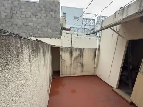 Depto Tipo Casa en Venta 60 años