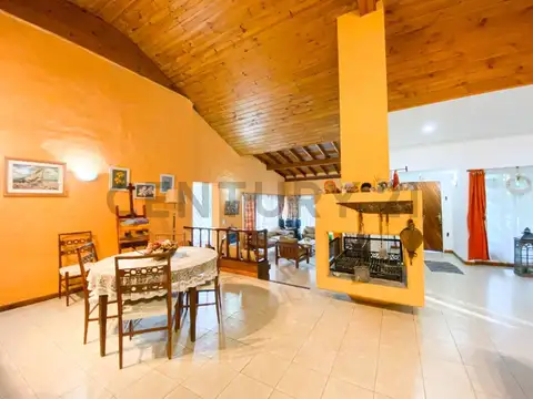 Quinta en Venta en La Lonja, USD 210.000