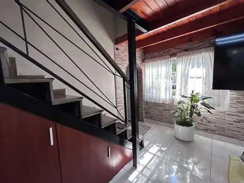 Depto Tipo Casa en Venta en Gerli, USD 100.000