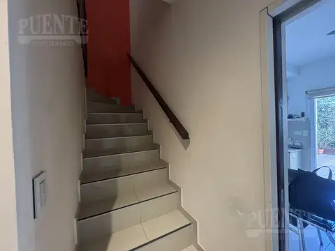 Casa en Venta en Banfield, USD 200.000