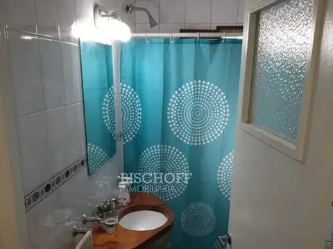   CASA + DÚPLEX EN PLENO CENTRO – IDEAL INVERSIÓN / USO MULTIFAMILIAR