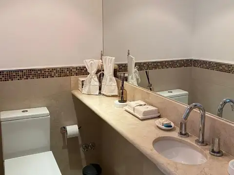 Departamento 4 ambientes con 4 baños