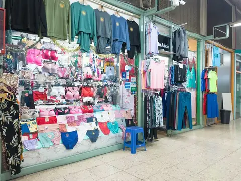 LOCAL COMERCIAL EN AVELLANEDA EXCELENTE UBICACION 