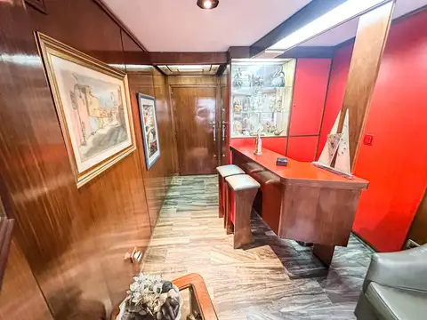 AV GRAL PAZ  al 10300