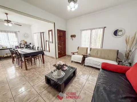 CASA 4 AMBIENTES. LOS ANDES.